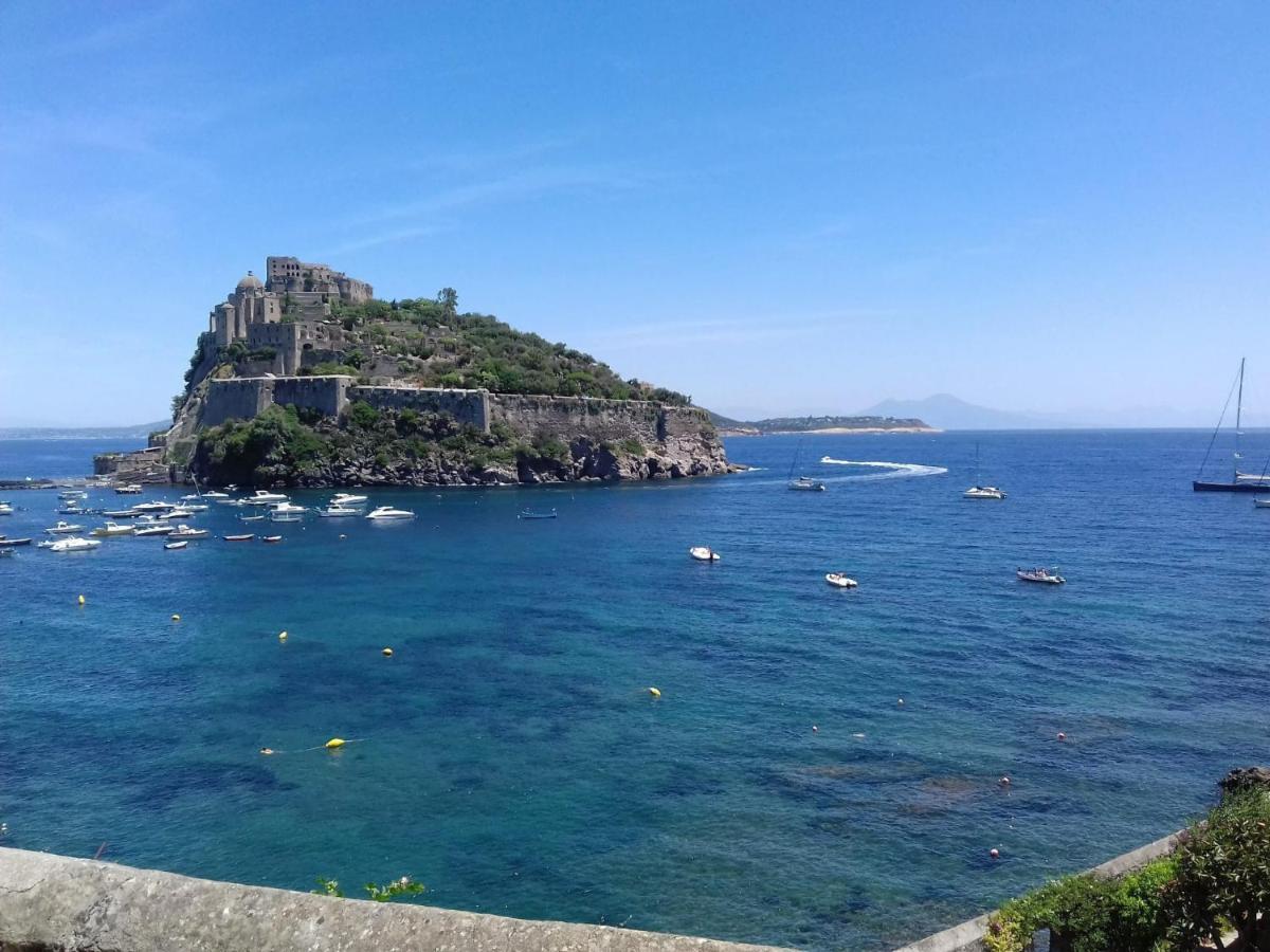 Appartamento Maison Charmante - Monolocale in pieno centro! Forio di Ischia Esterno foto